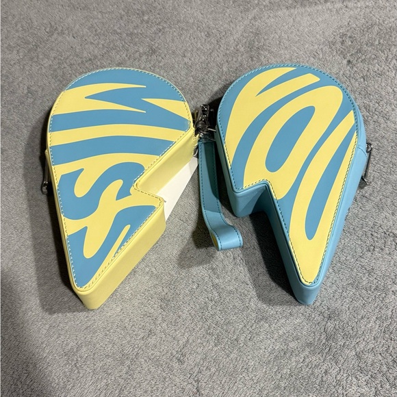 🎁Katy Perry Broken Hart Double Clutch - Picture 5 of 11